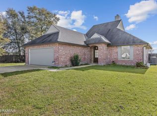200 Blackwater River Dr, Lafayette, LA 70508