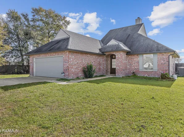 200 Blackwater River Dr, Lafayette, LA 70508