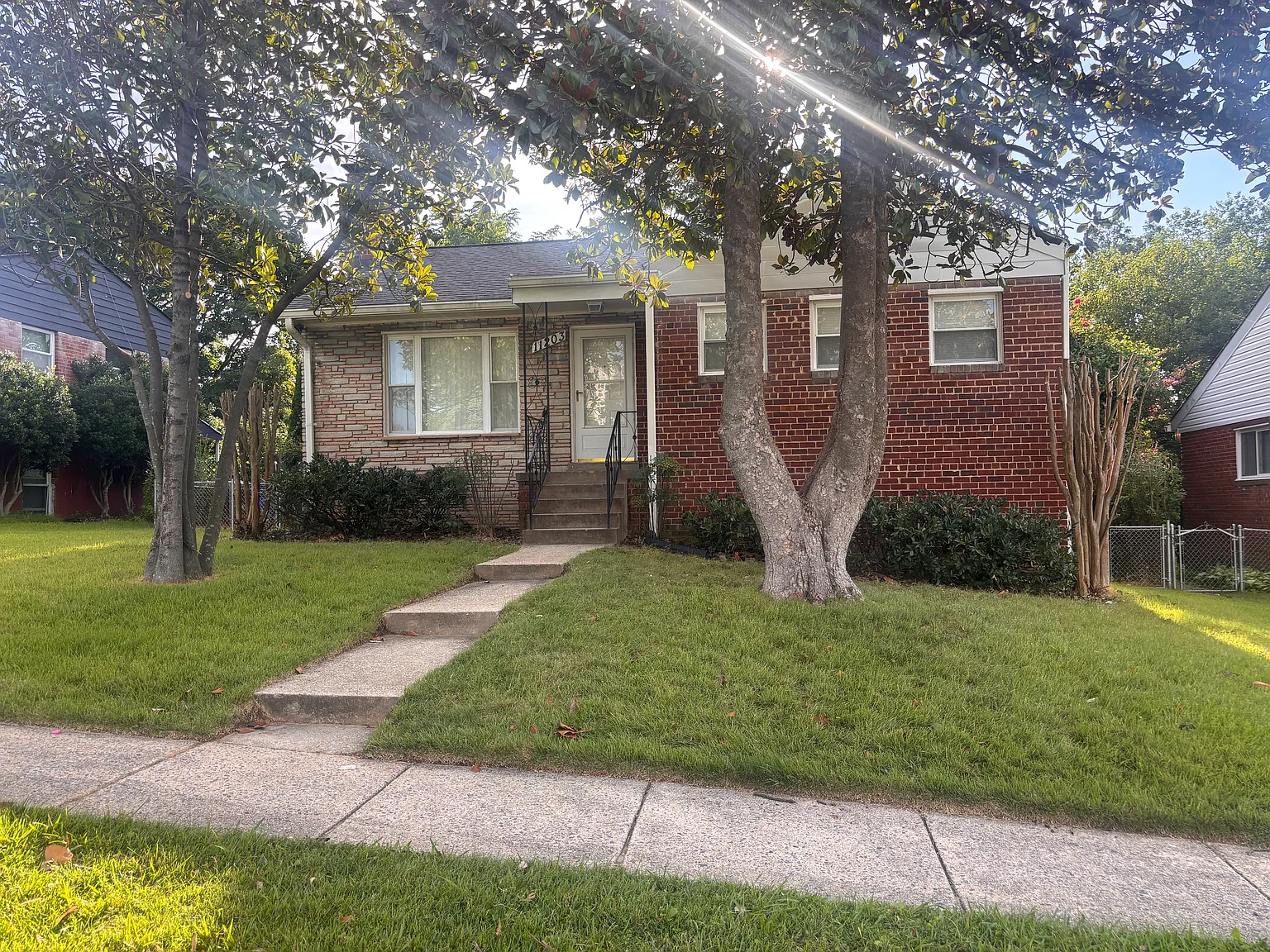 4 bed, 1600 sqft, $2,895 — Photo 3