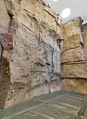 Sold by A & I Broadway | media 26