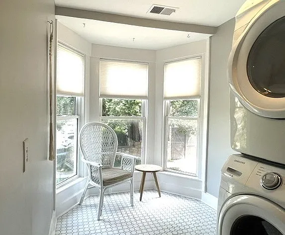 Sunroom-Laundry Up