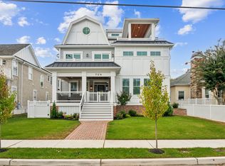 10 Walnut Rd, Ocean City, NJ 08226