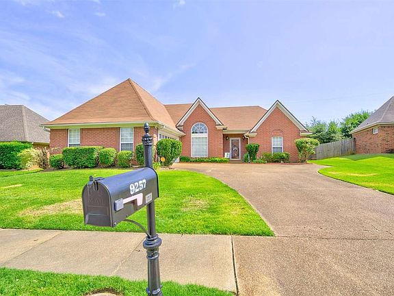 2nd image of 9257 Tamhaven Dr