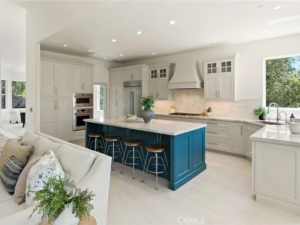 12709 Paso Verde Ct, Atascadero, CA 93422