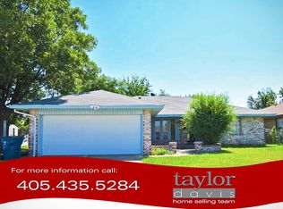 3720 Oak Grove Dr, Midwest City, OK 73110