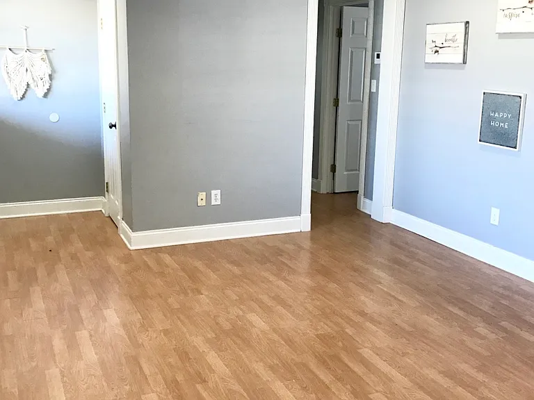 2132 Fremont Dr — Photo 5