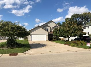 10650 W Parnell Ave, Hales Corners, WI 53130