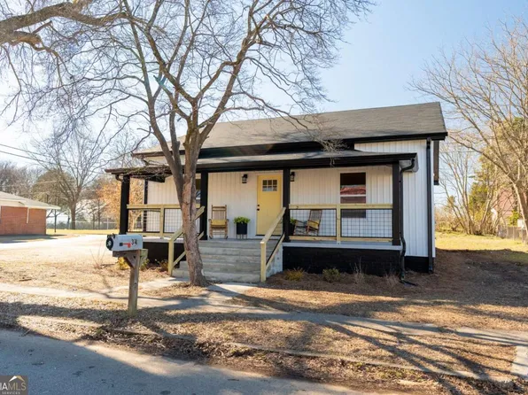 34 Elm St, Aragon, GA 30104