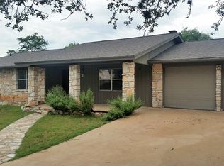 113 Oak Ridge Dr S, Kerrville, TX 78028
