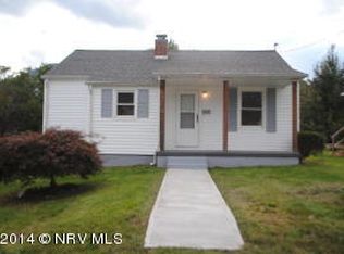 509 Giles St, Pearisburg, VA 24134