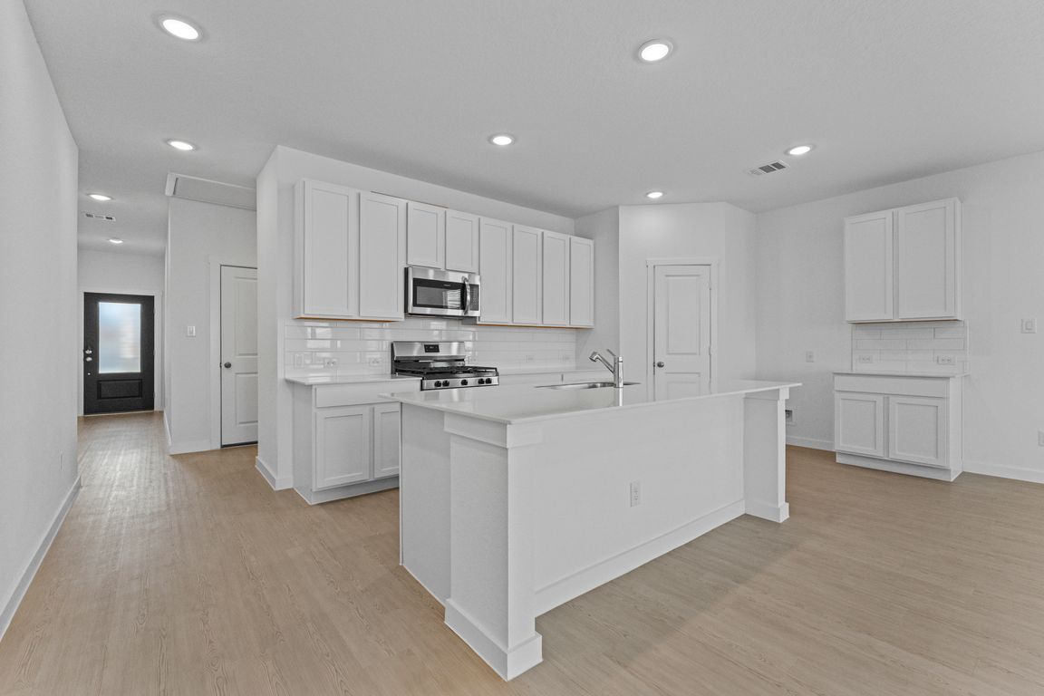 next background image