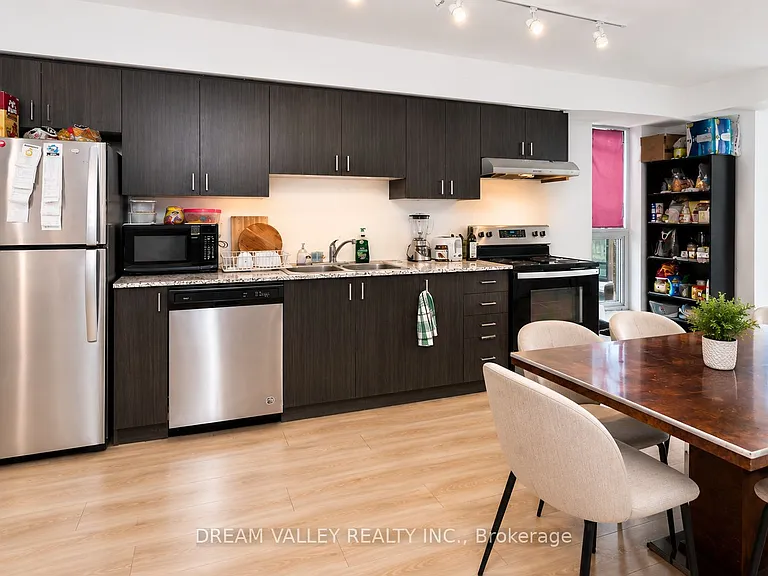 1 Falaise Rd #209 — Photo 4