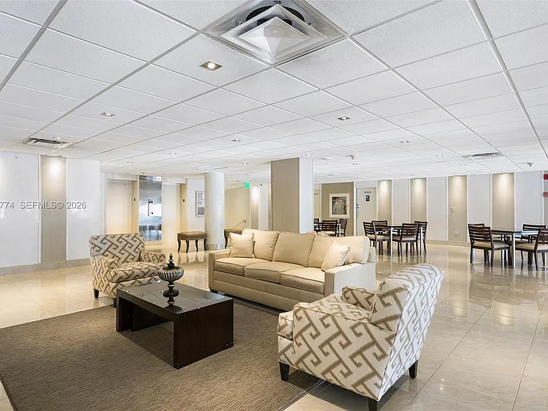 3111 N Ocean Dr #1110 — Photo 24