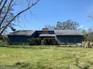 21261 County Road 49, Silverhill, AL 36576