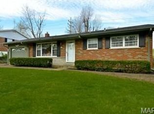 2349 Bruno Ave, Saint Louis, MO 63114