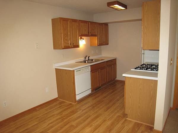 1st image of 14972 Glenbrook Ave N