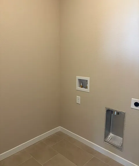 1626 Park Ln — Photo 30