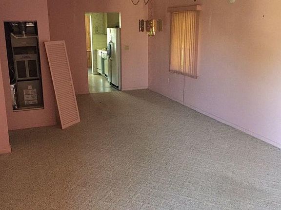 3rd image of 5940 21st St N APT 20
