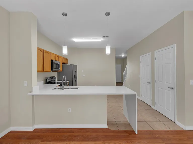 1413 Retreat Cir — Photo 10