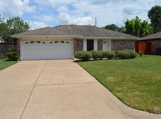 5830 Shurmard Dr, Houston, TX 77092