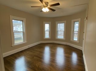 21 Whitman Ave #1W, Whitman, MA 02382