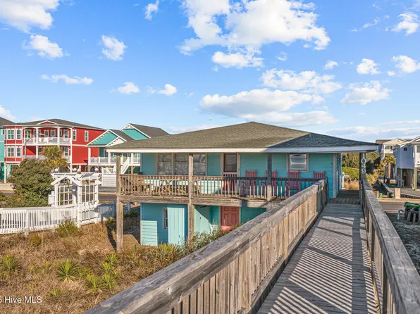 1049 Ocean Boulevard W, Holden Beach, NC 28462