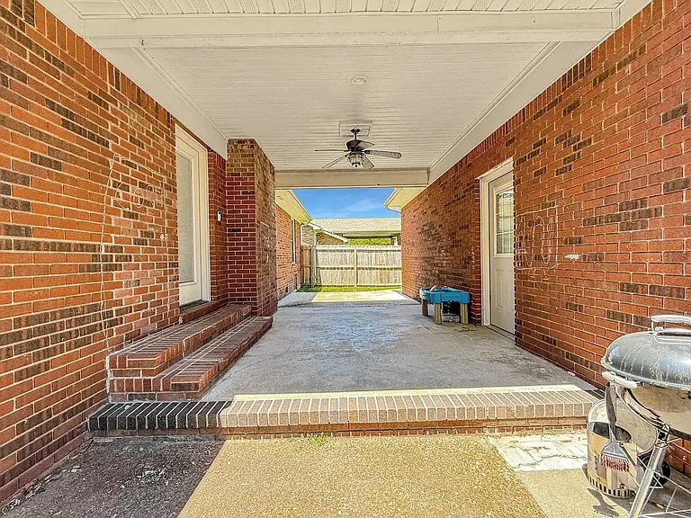 809 Bagwell Blvd — Photo 25