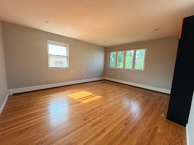 257 Desoto Pl #3 — Photo 4