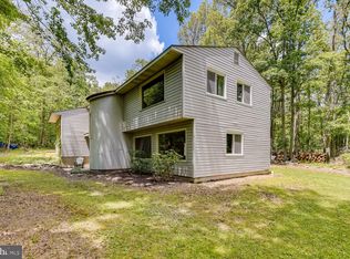 10833 Gambrill Park Rd, Frederick, MD 21702