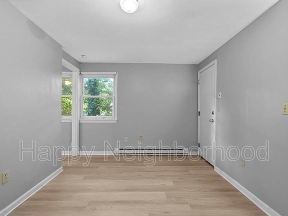 2nd image of 451 Divinity St APT I