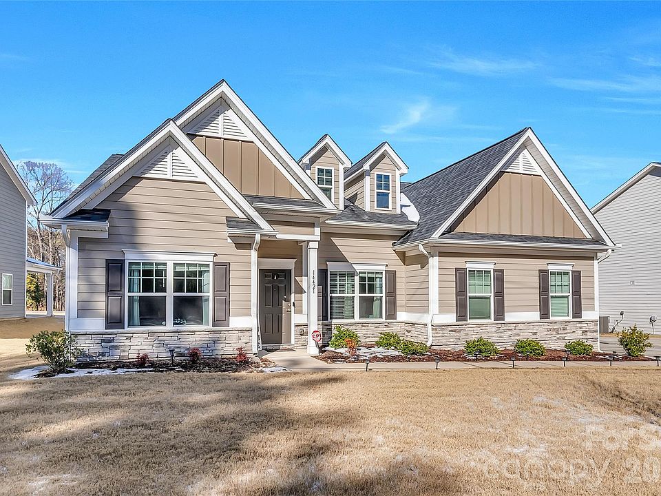 1st image of 14421 Holbrooks Rd