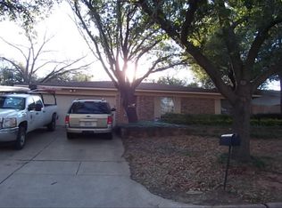2807 Mintwood Pl, Arlington, TX 76016
