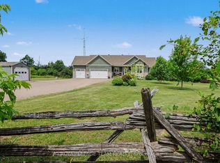 10 Old Kingston Rd, Rideau Lakes, ON K0G 1L0