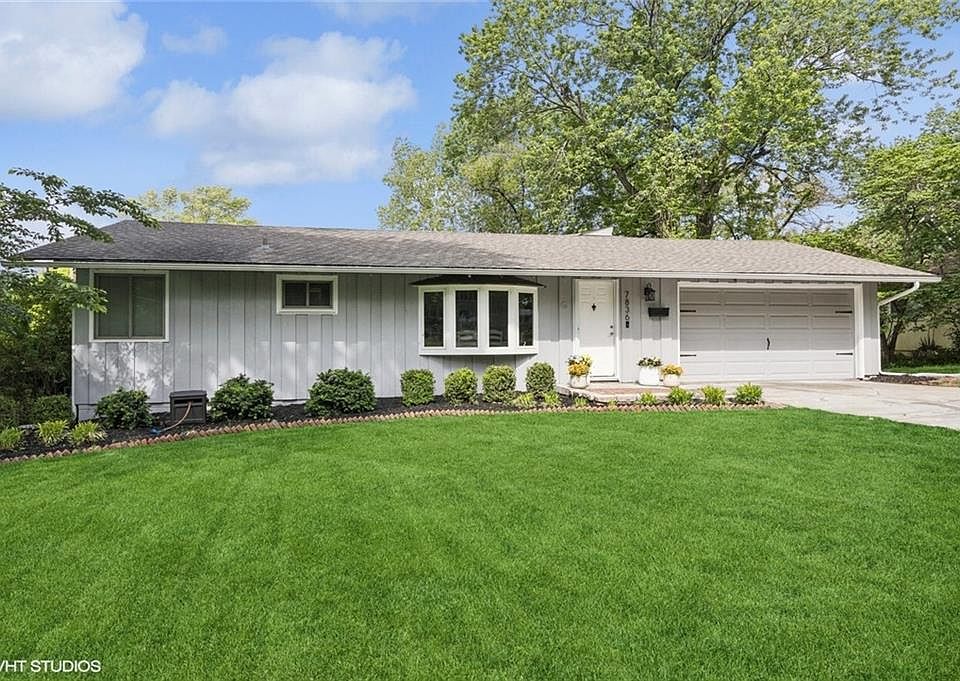 1st image of 7836 Rosewood Ln