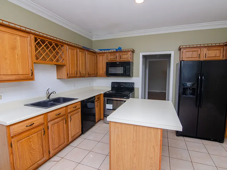 1144 Hunters Chase Dr — Photo 10