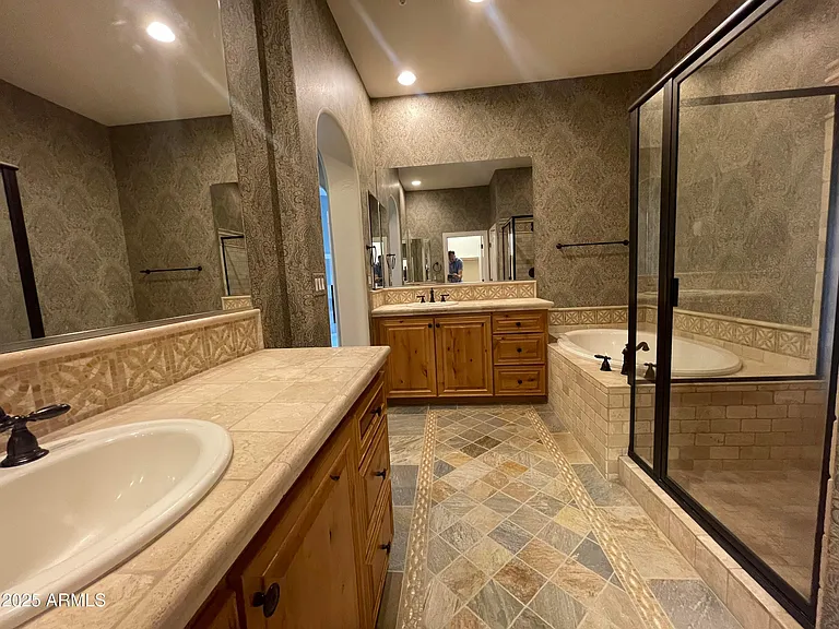 12035 W Red Hawk Dr — Photo 11