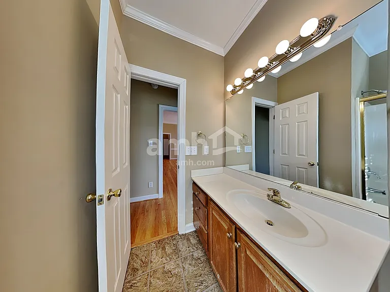 4700 Greenfield Way Dr — Photo 17