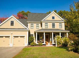 82 Finigan Way, Concord, MA 01742