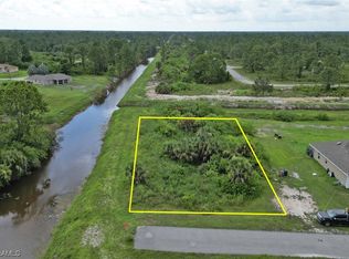 472 Genoa Ave S, Lehigh Acres, FL 33974