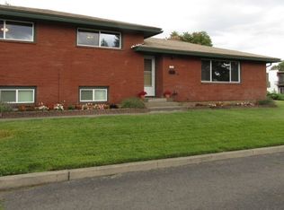1804 N Hemlock St, Spokane, WA 99205
