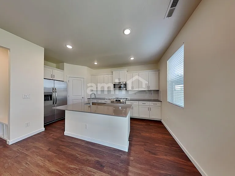 9364 W Shumard St — Photo 6