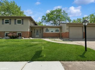 227 Hickory St, Park Forest, IL