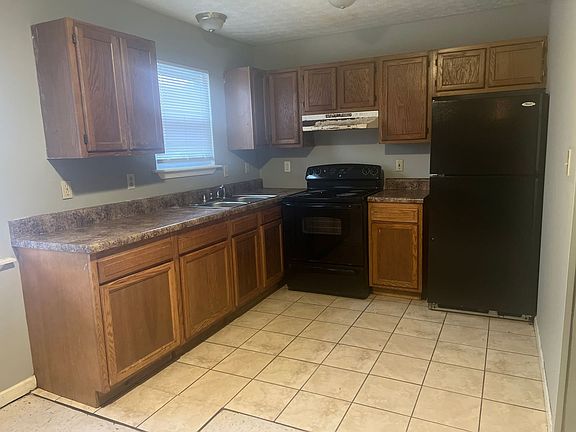 5th image of 989 Bryant Way APT F