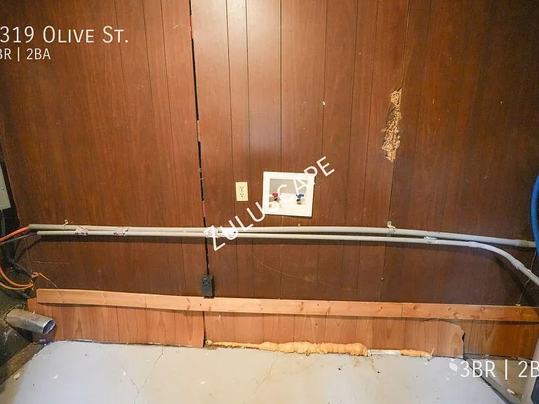3319 Olive St — Photo 20