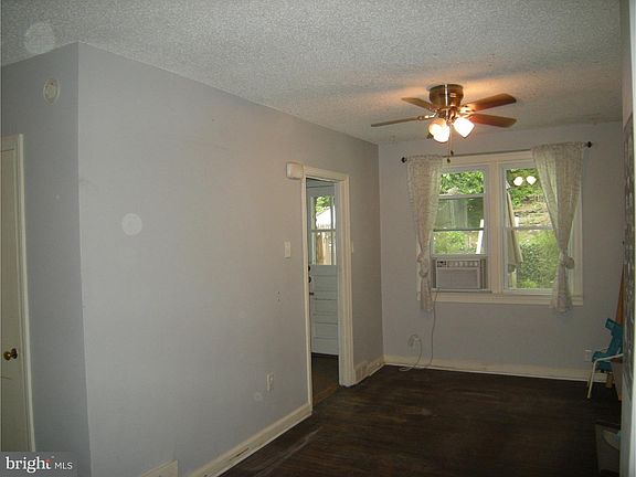 5th image of 317 Salaignac St