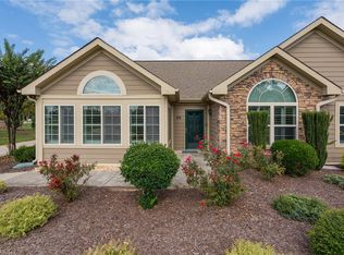 48 Pitlockry Pl, Greensboro, NC 27407