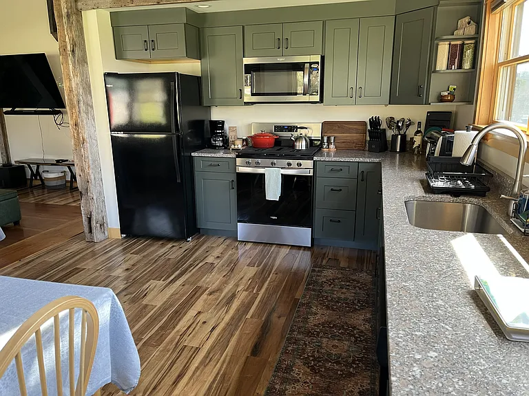 3 Morris Ave — Photo 17