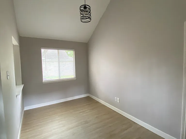 Extra flex space off the kitchen for dining, office, etc.