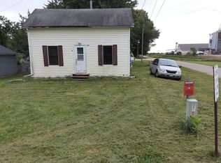 109 1st St SW, Clarks Grove, MN 56016