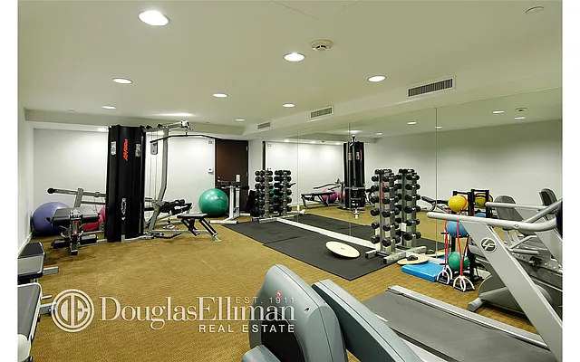 Rented by Douglas Elliman | media 37